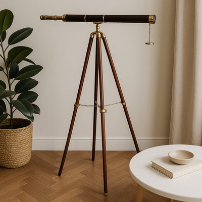 Cannocchiale decorativo TWSS su treppiede in legno con possibilità di incisione personalizzata