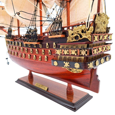 Modello assemblato del veliero Soleil Royal da 46 cm - Realizzato a mano in legno esotico con possibilità di personalizzazione tramite incisione