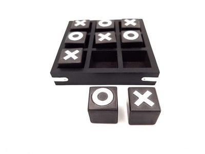 Gioco in Legno Tris 13 x 13 cm con Possibilità di Personalizzazione Incisa