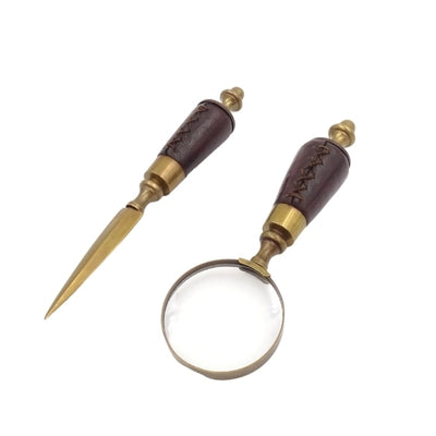 Set da scrivania con lente d'ingrandimento e taglierina MIS-0742 con possibilità di personalizzazione tramite incisione, elegante rivestimento in pelle, ideale come regalo, dimensioni: 18 x 7,5 x 3,5 cm (lente), 18 x 3,5 x 3,5 cm (taglierina)