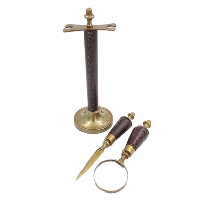 Set da scrivania con lente d'ingrandimento e taglierina MIS-0742 con possibilità di personalizzazione tramite incisione, elegante rivestimento in pelle, ideale come regalo, dimensioni: 18 x 7,5 x 3,5 cm (lente), 18 x 3,5 x 3,5 cm (taglierina)