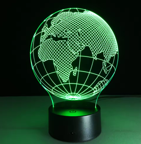 Lampada LED Globo con 7 colori di luce, possibilità di personalizzazione tramite incisione, regalo ideale per viaggiatori, altezza 17 cm, cavo USB