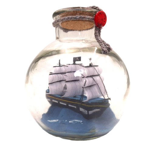 Miniatura di veliero in bottiglia con possibilità di personalizzazione tramite incisione – decorazione marina classica per regalo, 10 x 10 x 11 cm
