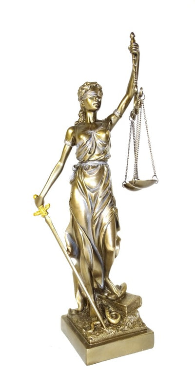 Figura Temida 35 cm con possibilità di personalizzazione con incisione - regalo elegante per avvocati, giudici o consulenti legali, realizzata in polyresina di colore dorato con finitura antica