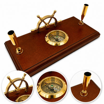 Set da Scrivania Marinaro con Incisione – Timone, Bussola, Portapenne in Legno Lucidato e Ottone