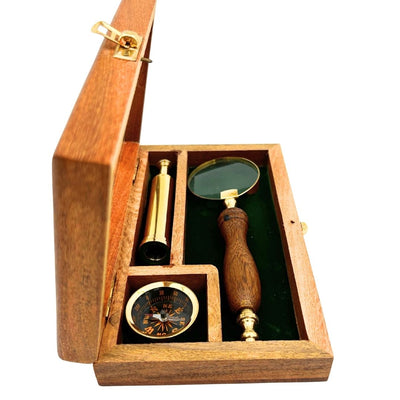 Set da Viaggio con Cannocchiale, Bussola e Lente d’Ingrandimento in Scatola di Legno con Possibilità di Incisione Personalizzata