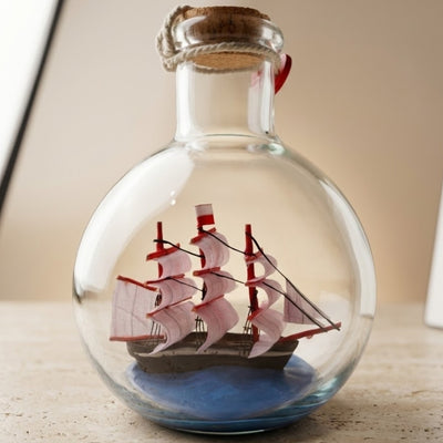 Nave nella Bottiglia Rafandynka con possibilità di personalizzazione tramite incisione – decorazione marina classica 8,5 cm, regalo per appassionati di vela