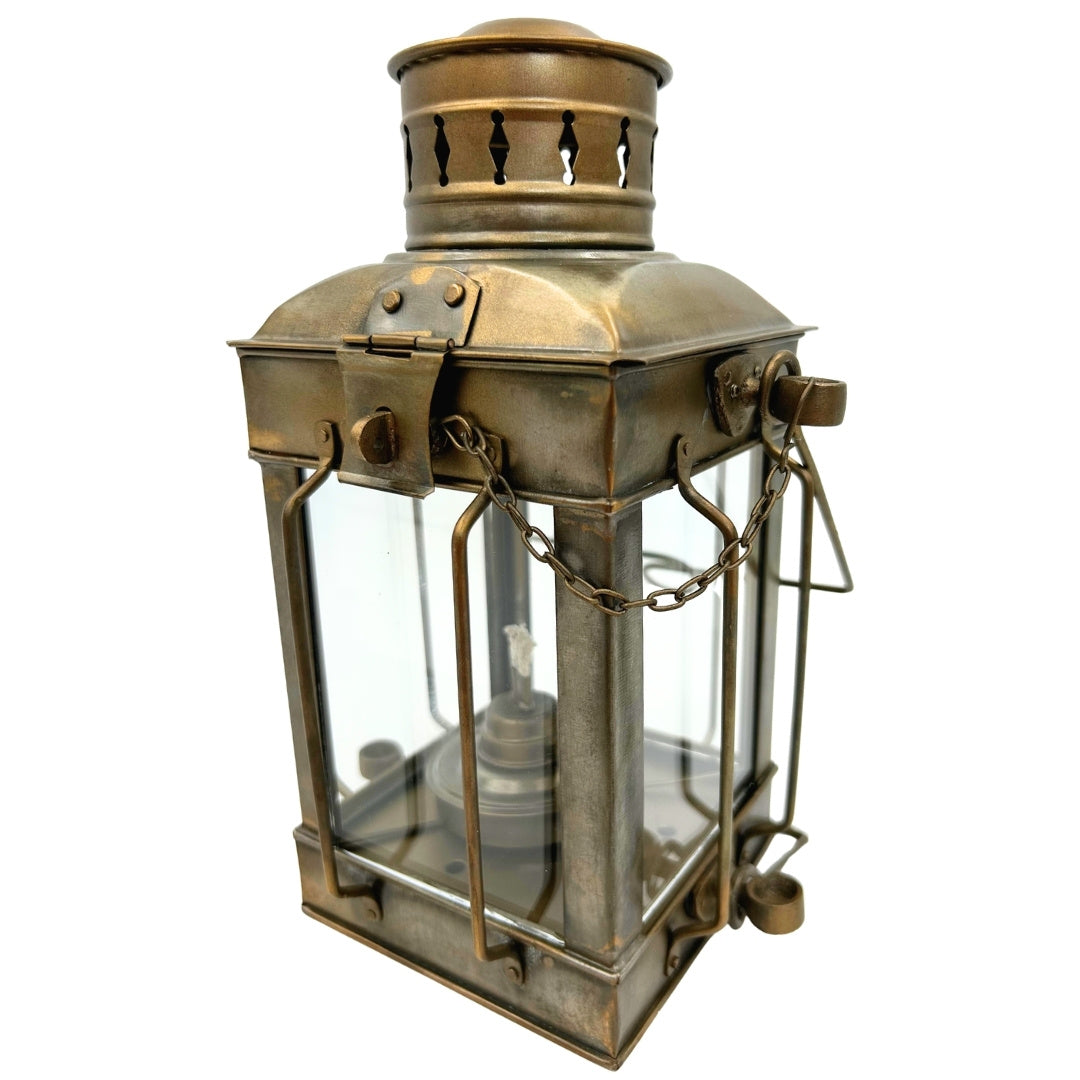 Lampada a petrolio retrò in acciaio LT608 color ottone anticato con possibilità di incisione