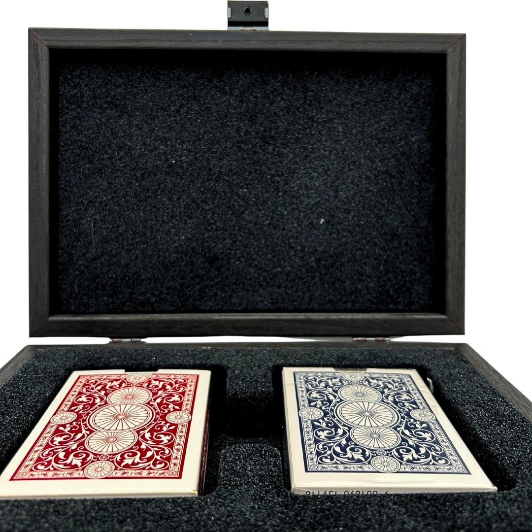 Carte da gioco esclusive in scatola decorativa con possibilità di personalizzazione tramite incisione - Blu scuro e rosso, scatola in legno con rivestimento in velluto