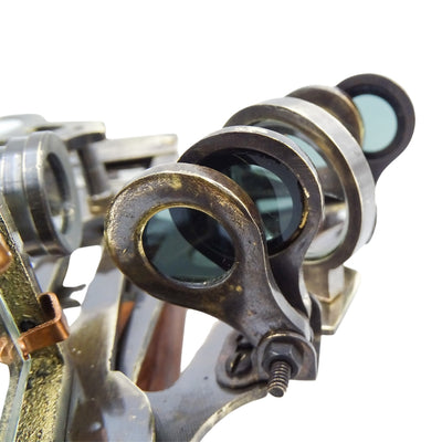 Sestante in ottone con incisione in scatola di pelle - replica del 1917, ideale come regalo per marinai e astronomi, dimensioni 13x12x6 cm, antico, materiale: ottone e vetro