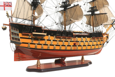 Modello assemblato del veliero HMS Victory da 80 cm con possibilità di personalizzazione tramite incisione - Decorazione esclusiva da regalare, realizzata a mano in legno esotico, alta qualità e cura dei dettagli