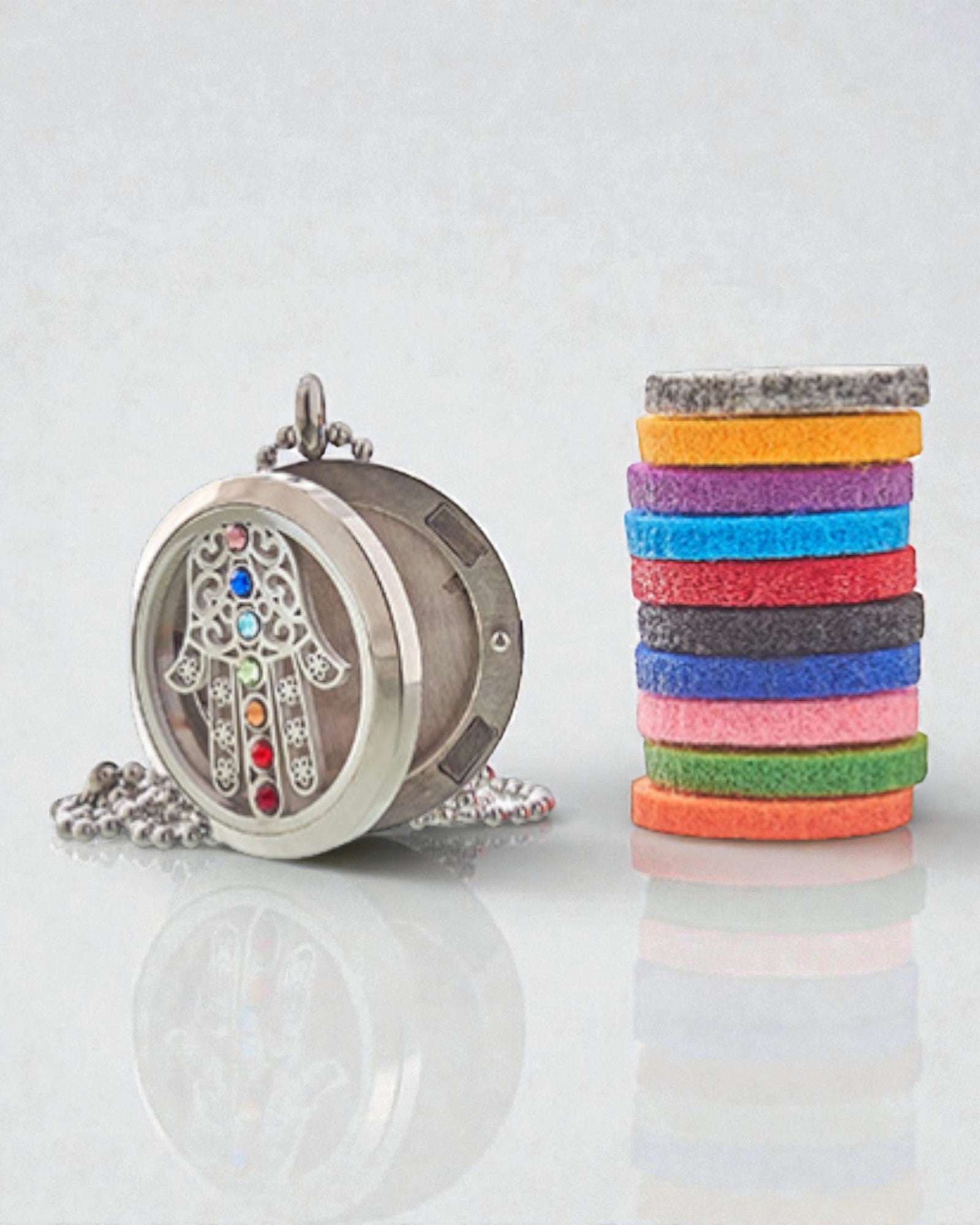AromaHamsa Chakra – Collana aromaterapica con medaglione Hamsa 30 mm