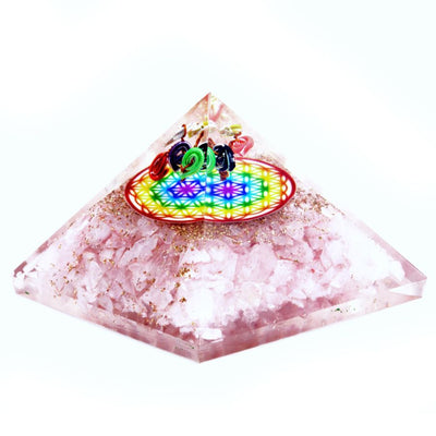 Piramide di Orgone con Quarzo Rosa e Motivo Arcobaleno del Fiore della Vita