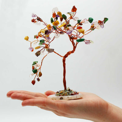 Albero Magico di Cristalli con 100 Pietre Diverse su Base Naturale di Agata