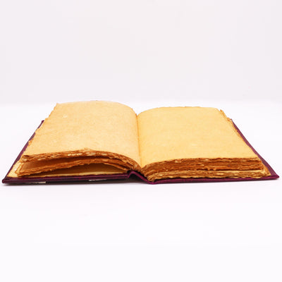 Libro Hefty Red Tan con Decorazione Hamsa