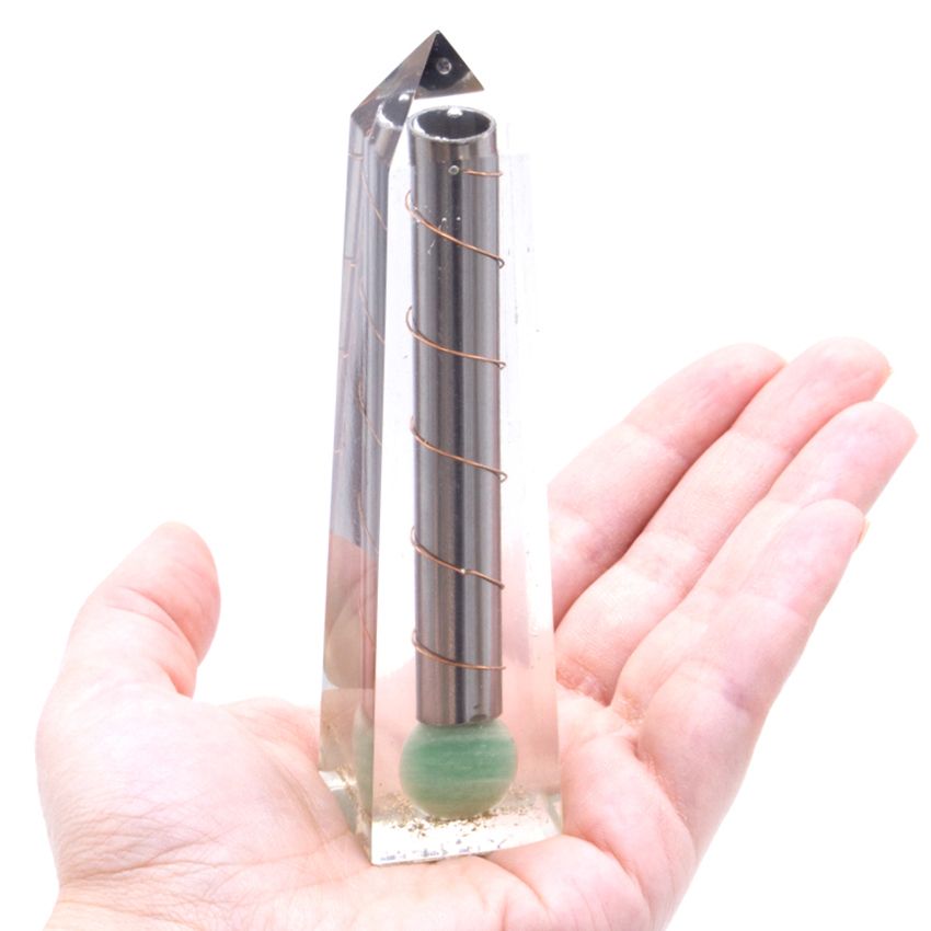 Obelisco di Potere di Orgone con Avenurina Verde