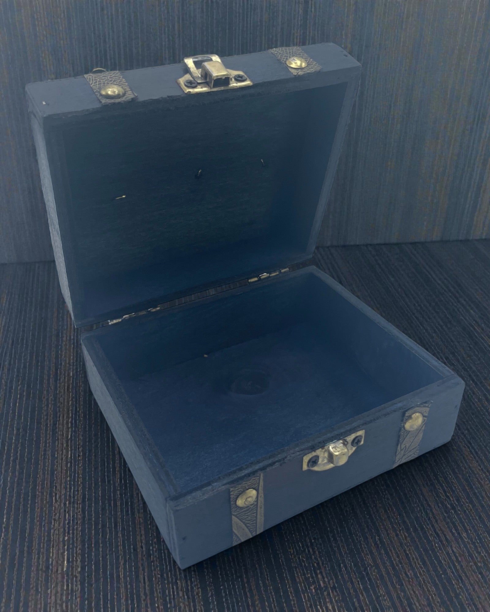 Herbaciana Arka di Atlantide – Cassetta quadrata blu d’epoca