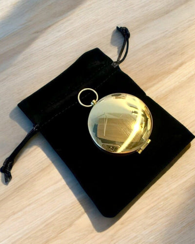 Bussola in Ottone Impermeabile con Effetto Luminoso - Essenziale per Escursioni e Campeggio, personalizzazione con incisione