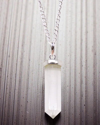 Punta di cristallo – classico pendente a punta in cristallo di rocca