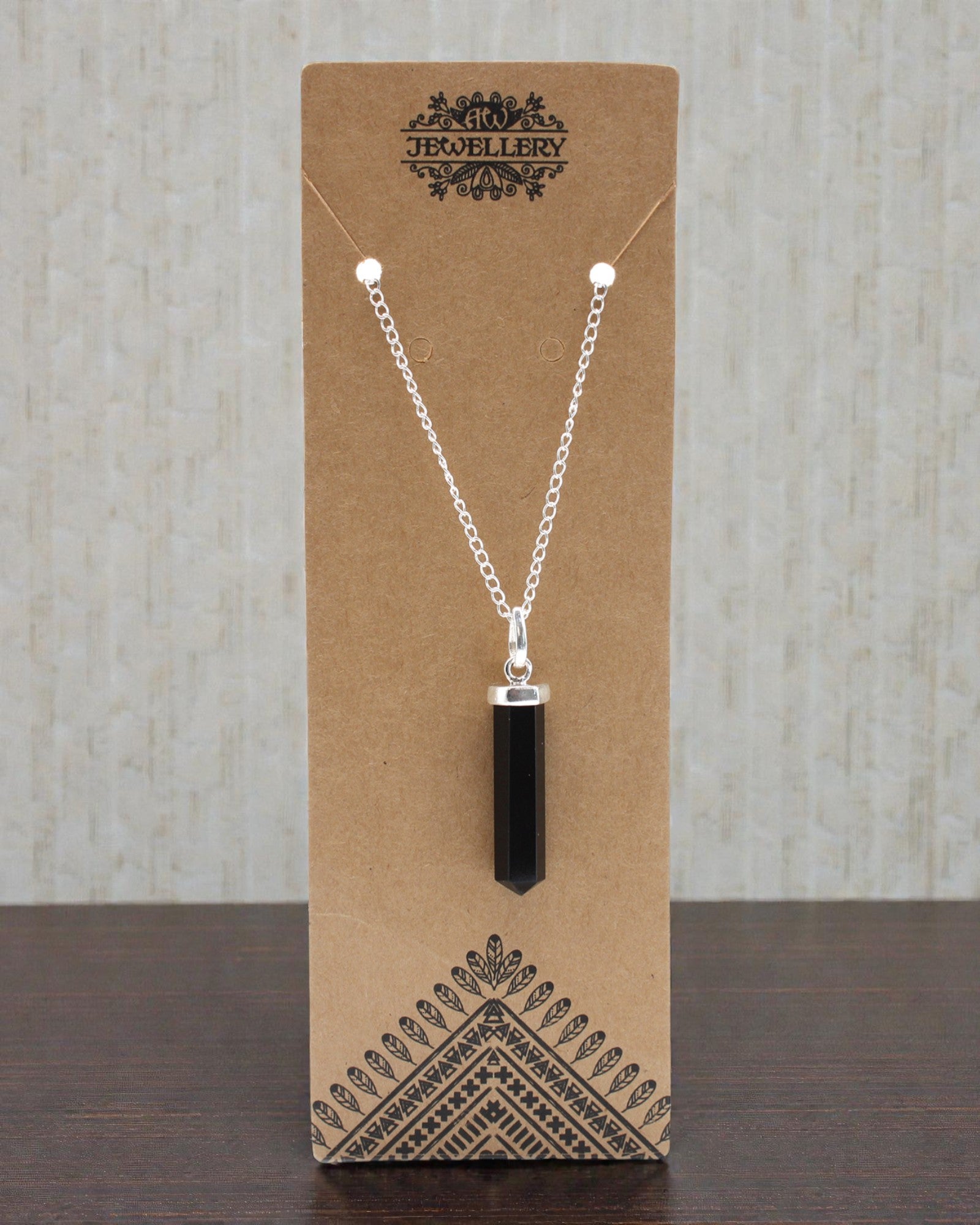 Punta di ossidiana – Pendente classico a punta in agata nera