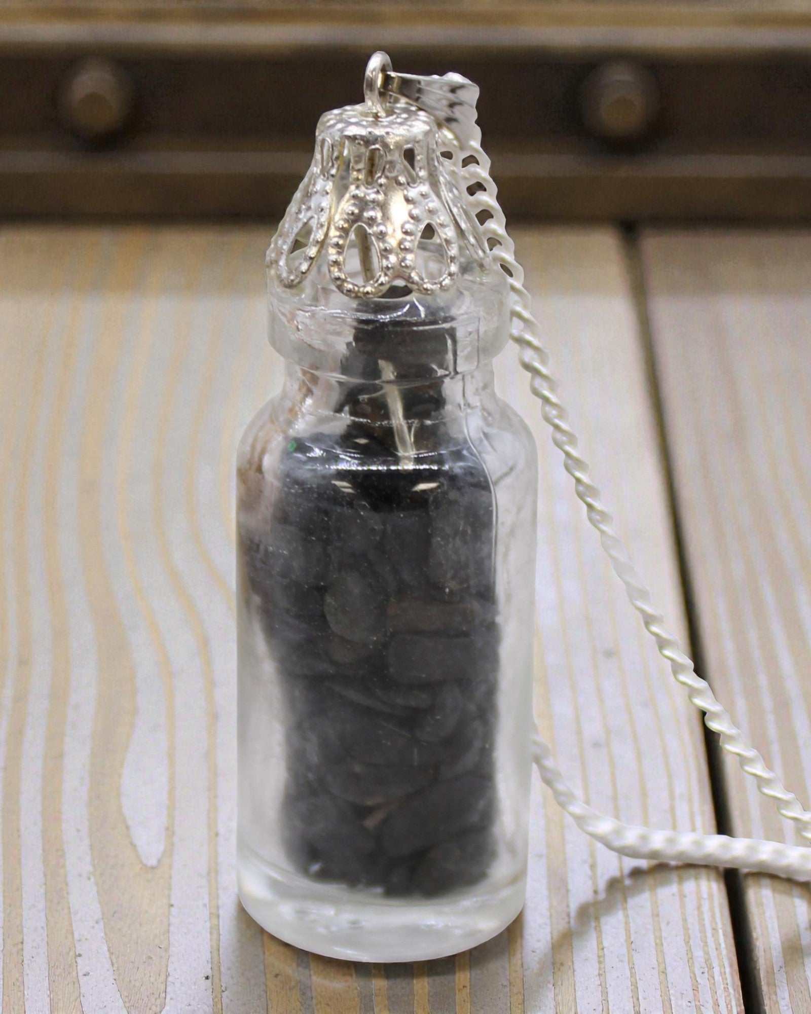 Collana con gemme in bottiglia - Onice nero