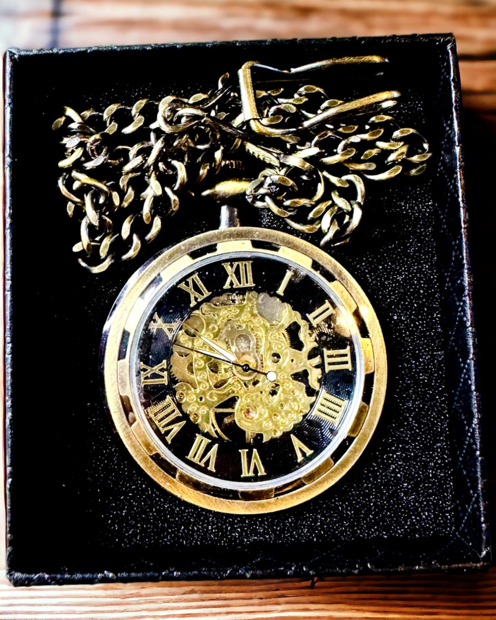 Orologio da Tasca Retrò – Meccanico, Colore oro satinato con nero, Lussuoso, Impermeabile, Semiautomatico, personalizzazione con incisione