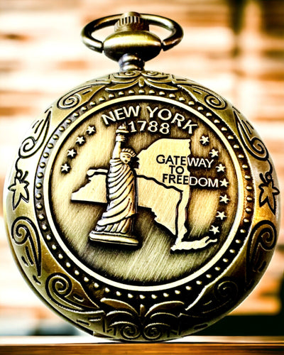 "Bussola Tascabile Retrò con Motivo di New York – Bussola Multifunzionale ed Elegante con Immagine della Statua della Libertà"