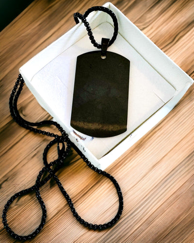 Collana con Dog Tag "Tre Sfumature di Stile" - Piastrina - Elegante Pendente in Acciaio Inossidabile con Opzione di Incisione