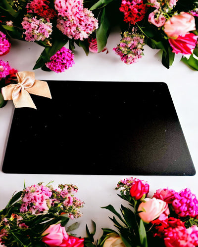 Esclusivo Biglietto da Visita in Metallo Nero Personalizzabile – Ideale come Regalo