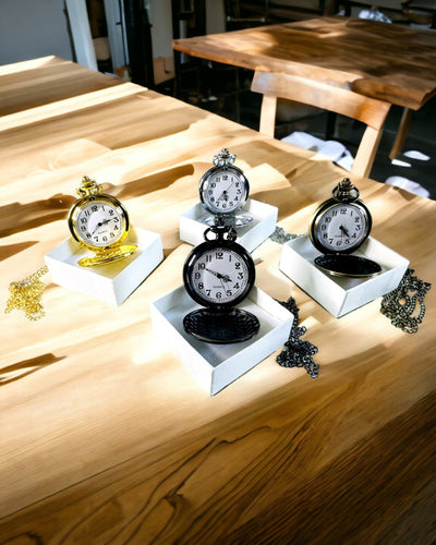 Orologio da tasca nero "Klasyczny Elegans" con possibilità di incisione