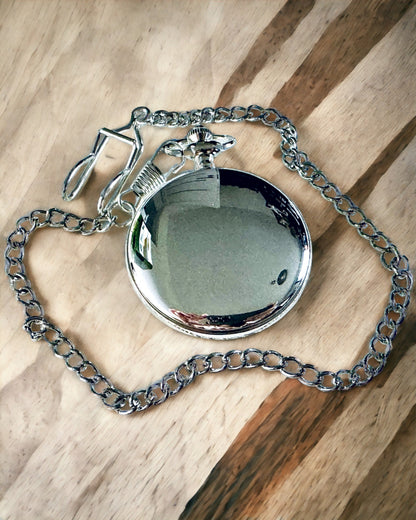 Orologio da tasca in argento con movimento al quarzo e possibilità di incisione