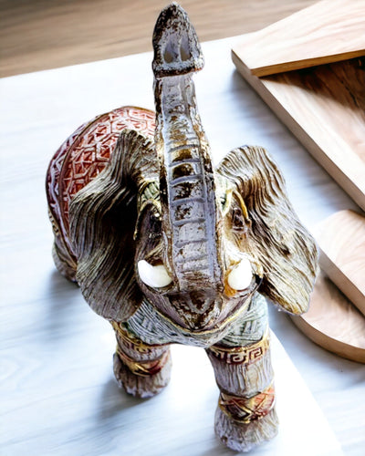 Słoniowa Stróżka – Elefante Decorativo in Resina con Possibilità di Incisione