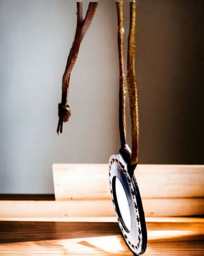 Lente d'ingrandimento indiana Artefatto, in pelle, fatto a mano - possibilità di personalizzazione con incisione