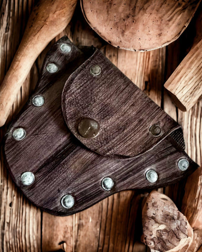 Borsellino Segreto dello Gnomo del Bosco - Piccolo Borsellino in Pelle Fatto a Mano