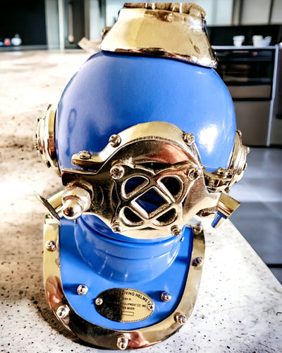 Casco dell'Esploratore degli Abissi - Edizione da Collezione con Possibilità di Incisione, 35 cm, regalo per pompiere o subacqueo
