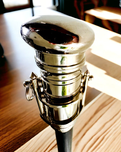 BASTONE DA PASSEGGIO CON IMPUGNATURA A TELESCOPIO – ELEGANTE E ALLA MODA, 95 CM - "Navigator's Crest"