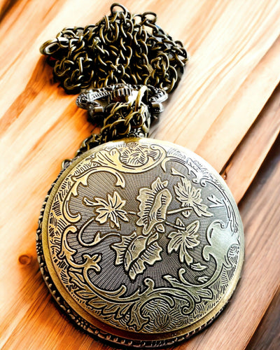 Orologio da Tasca "Motociclista Elegante" – Incisione