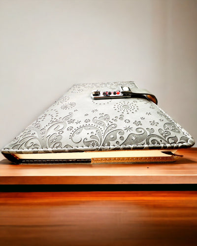 Taccuino Esclusivo, pelle PU, A5 con Serratura a Combinazione - "Secret Journal", personalizzazione con incisione