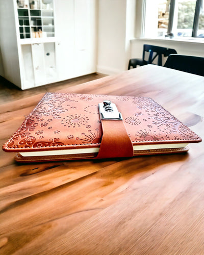 Taccuino Esclusivo, pelle PU, A5 con Serratura a Combinazione - "Secret Journal", personalizzazione con incisione