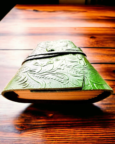 Taccuino Premium in Pelle "Eleganza della Natura" - 200 pagine, 120g, notes, album da disegno, 2 colori a scelta, personalizzazione con incisione