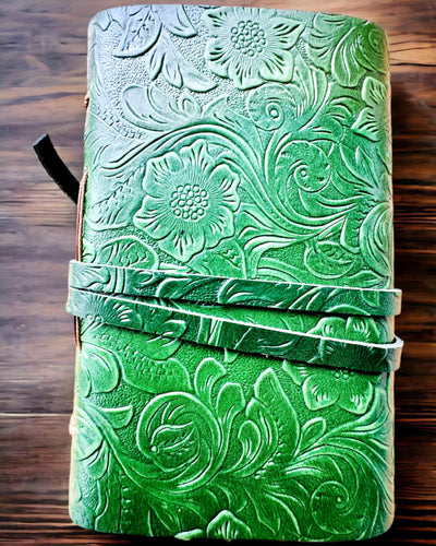 Taccuino Premium in Pelle "Eleganza della Natura" - 200 pagine, 120g, notes, album da disegno, 2 colori a scelta, personalizzazione con incisione