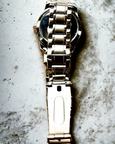 Orologio da uomo elegante KIMSDUN Prestige Meccanismo Trasparente ed Eleganza Sportiva, possibilità di personalizzazione con incisione