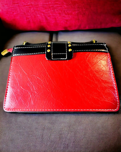 "Królewski Ryk" Borsa a Tracolla Quadrata con Testa di Leone