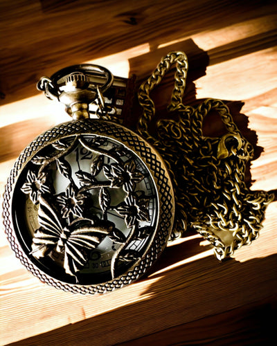 Orologio da Tasca "Eleganza Farfalla" con possibilità di personalizzazione con incisione