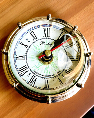Bailey Compass Clock - Elegante Orologio con motivo Bussola con Possibilità di Incisione