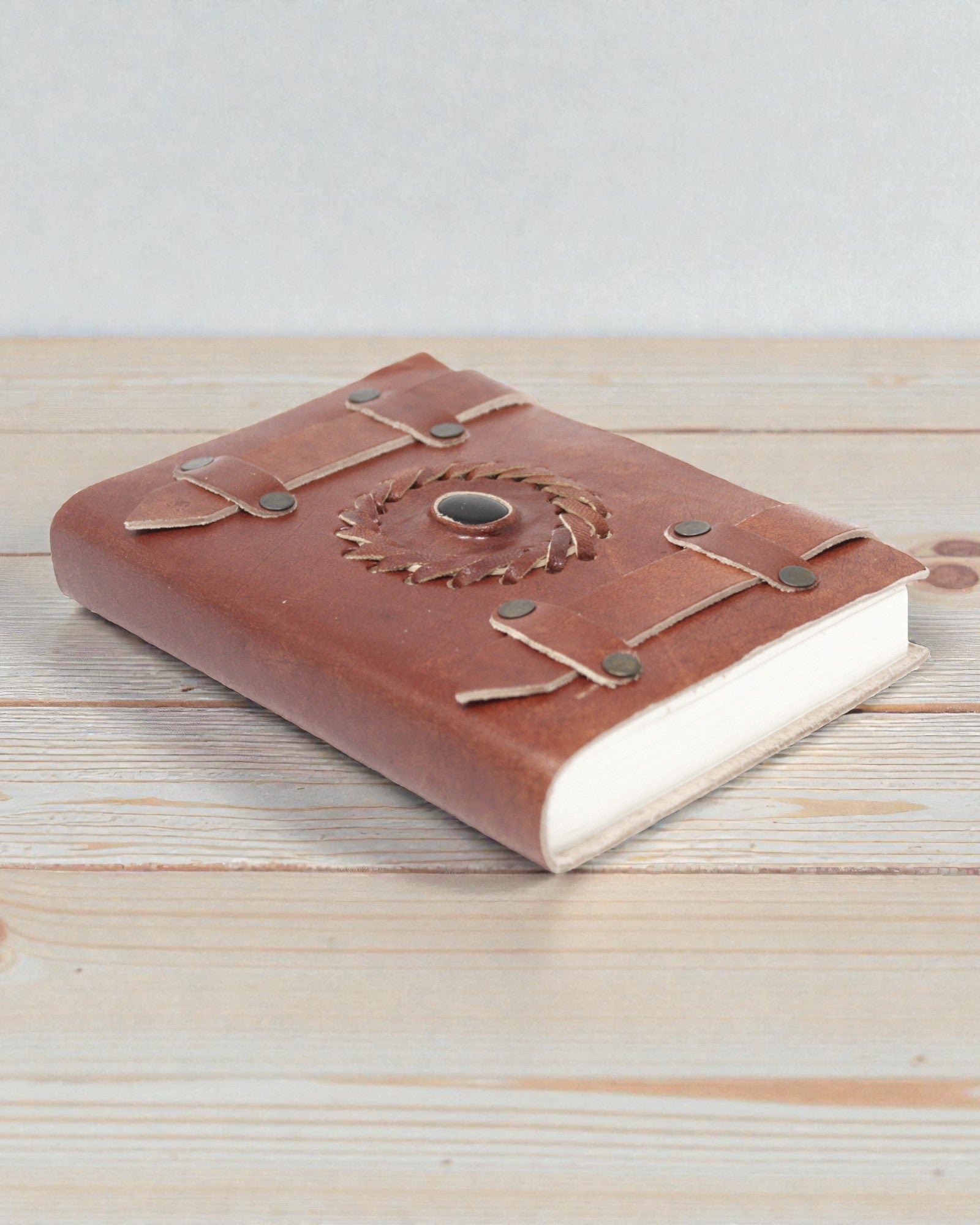 Taccuino in pelle Onice nero con cinturini – 15x10 cm