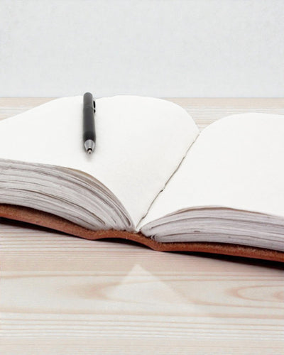 Enorme quaderno in pelle del 7° Chakra - 25,4x33,0 cm (200 pagine)