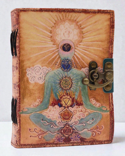 Taccuino in pelle Buddha e 7 chakra – Diario di consapevolezza 13 × 18 cm