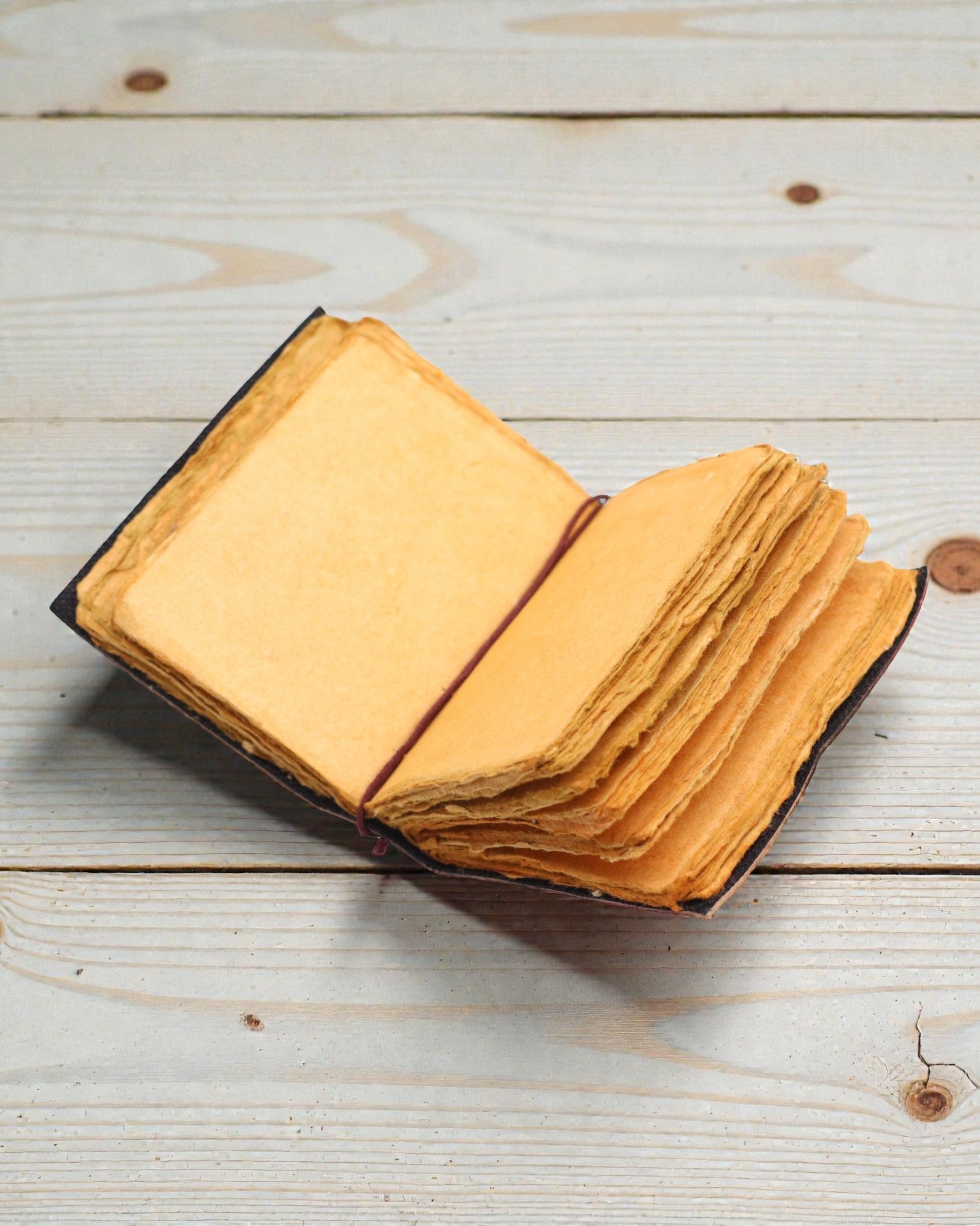 Dies Bona – Taccuino in pelle Non tutti i giorni sono belli