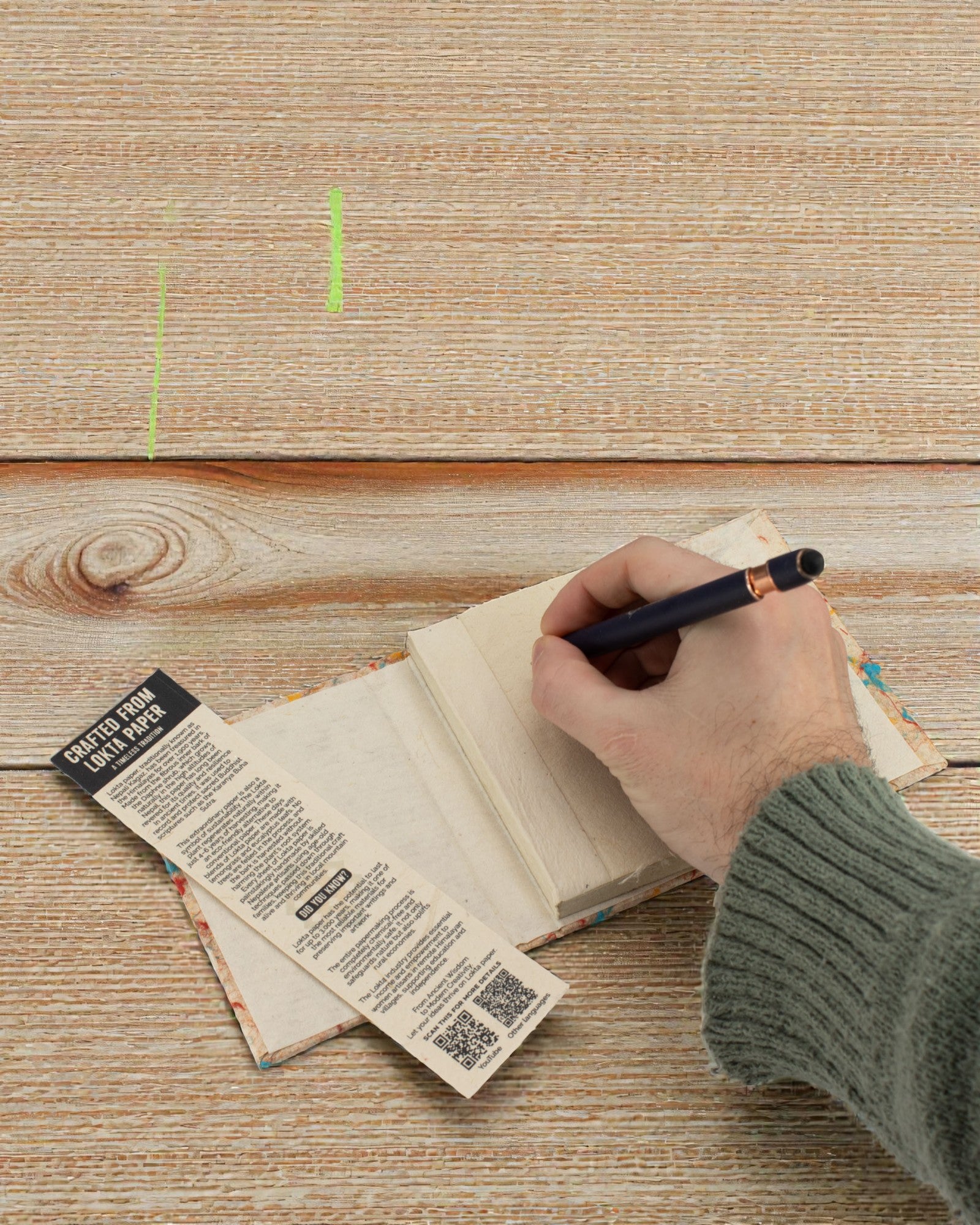 Lokta Cotone Sussurro di Colore – taccuino realizzato a mano 15 × 12 cm, 45 fogli, cotone multicolore